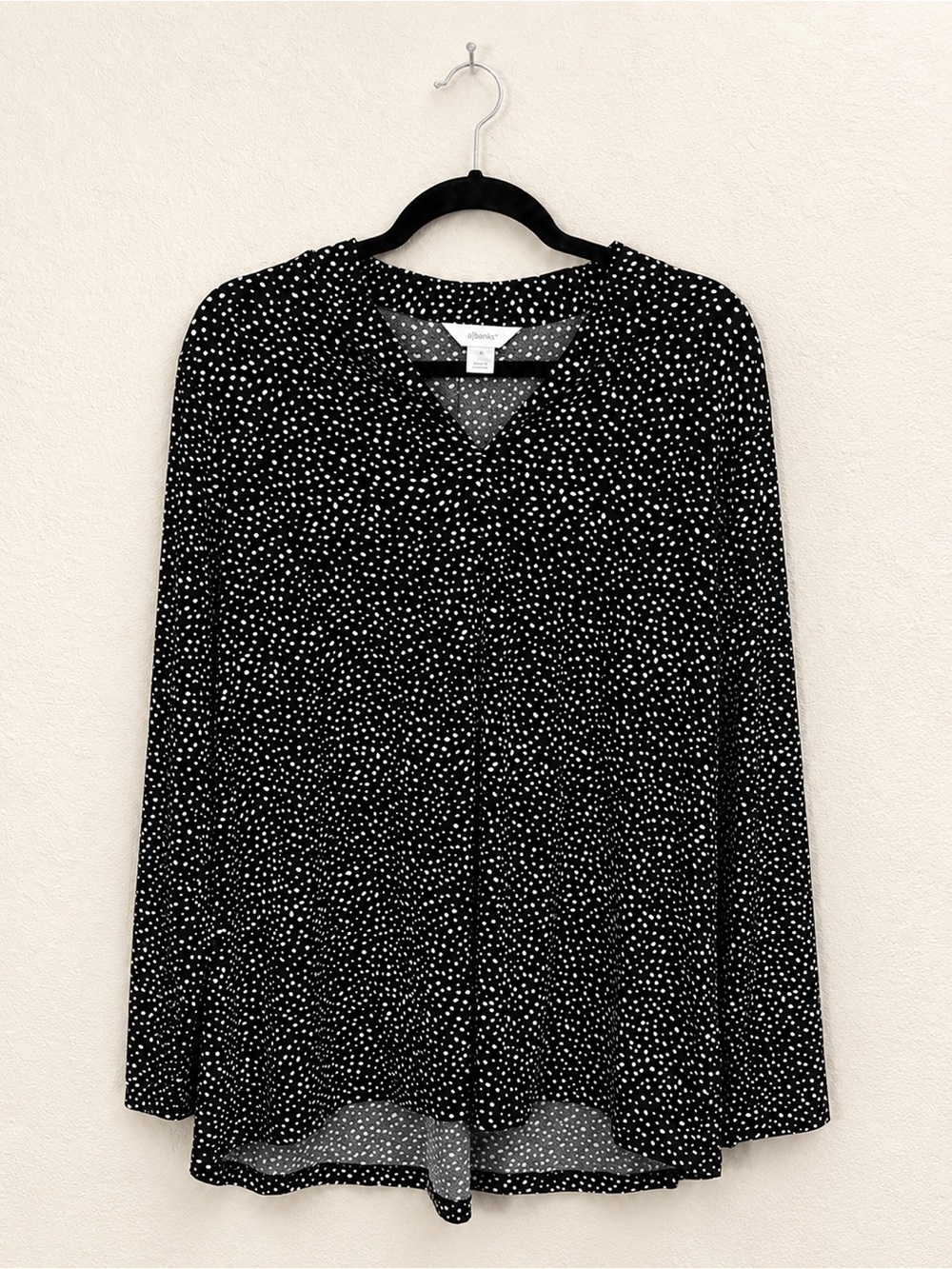 CJ Banks Black Long Sleeve V‑Neck Polka Dot Top